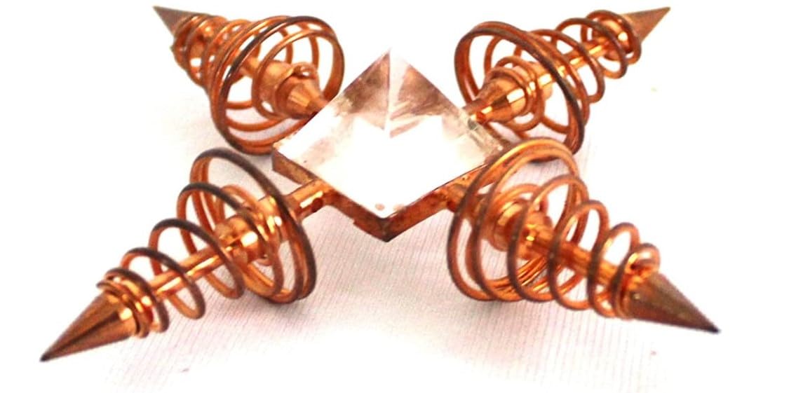 Handcrafted Exquisite Copper Coil Crystal Quartz Pyramid Energy Generator 4 Points Healing Reiki Chakra Balancing